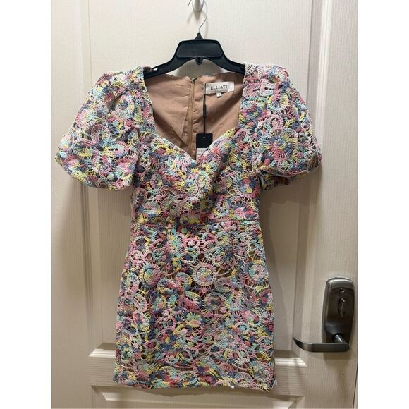 Elliatt Rue Mini Dress in Purple Brunch cocktail Party Wedding Guest size S NWT - Picture 6 of 8